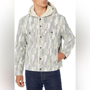 Levi's Men's Hooded Sherpa Trucker Jacket with Button Closure
